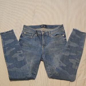 GAP Women's Blue Camouflage Skinny Jeans